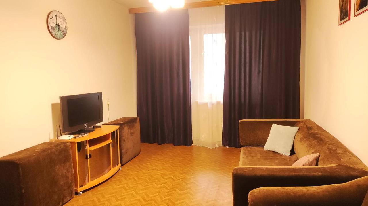 Vasylia Stusa 3 Cityrooms Bila Tserkva Extérieur photo